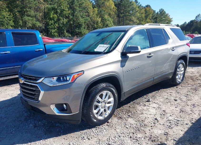 Photo 2 of 2019 Chevrolet Traverse 1LT (VIN 1GNERGKWXKJ106398)