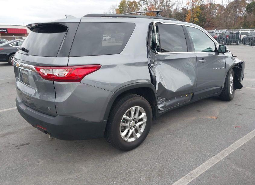Photo 4 of 2020 Chevrolet Traverse FWD LT CLOTH (VIN 1GNERGKWXLJ153478)