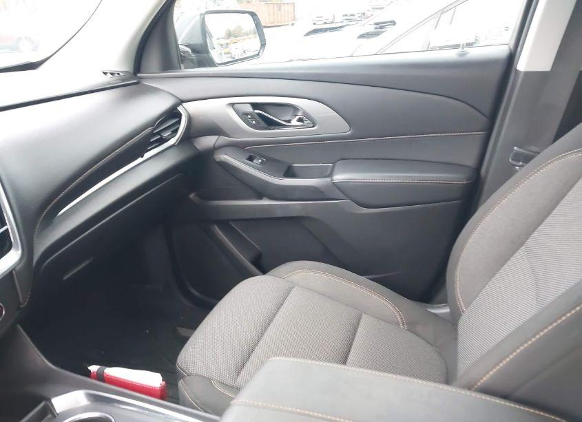 Photo 5 of 2020 Chevrolet Traverse FWD LT CLOTH (VIN 1GNERGKWXLJ153478)