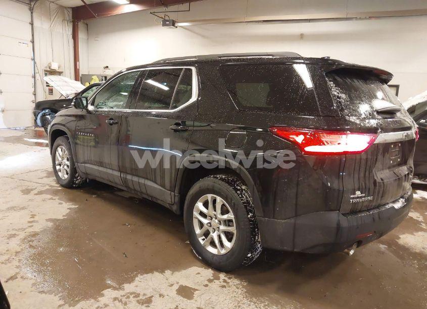 Photo 3 of 2020 Chevrolet Traverse FWD LT CLOTH (VIN 1GNERGKWXLJ259218)
