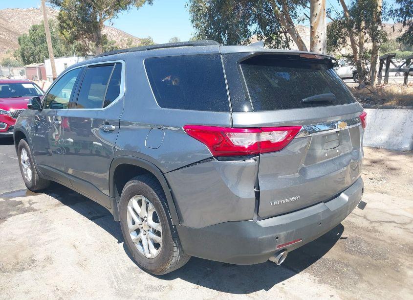 Photo 3 of 2020 Chevrolet Traverse FWD LT CLOTH (VIN 1GNERGKWXLJ286449)