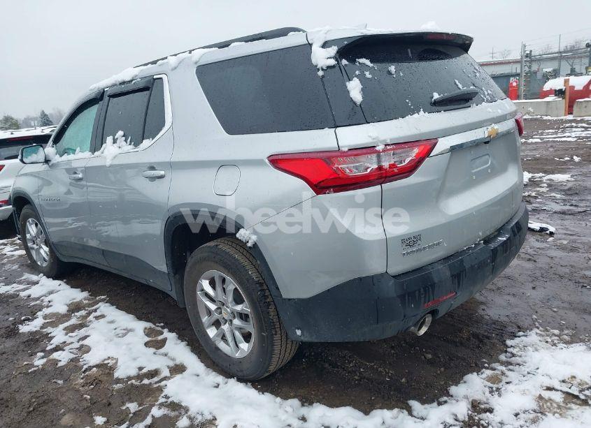 Photo 3 of 2020 Chevrolet Traverse FWD LT CLOTH (VIN 1GNERGKWXLJ322186)