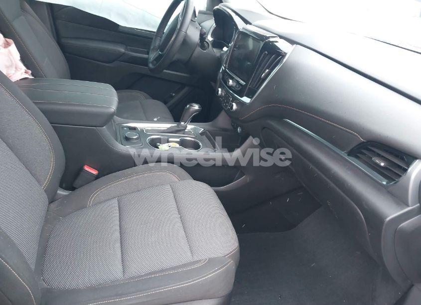 Photo 5 of 2020 Chevrolet Traverse FWD LT CLOTH (VIN 1GNERGKWXLJ322186)