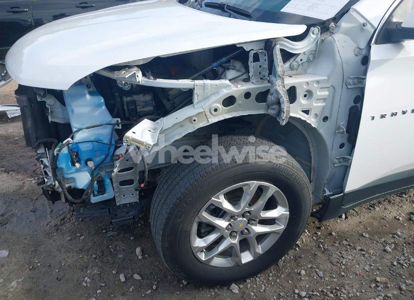 Photo 18 of 2021 Chevrolet Traverse FWD LT CLOTH (VIN 1GNERGKWXMJ203586)
