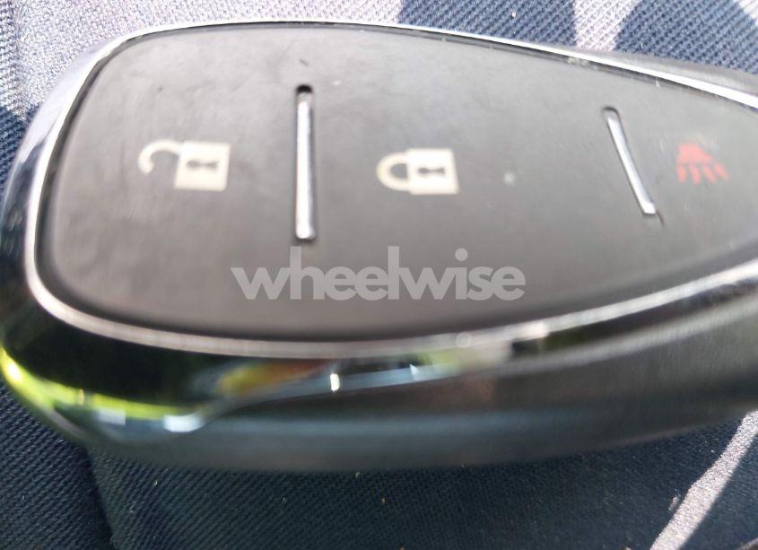 Photo 11 of 2023 Chevrolet Traverse FWD LT CLOTH (VIN 1GNERGKWXPJ196658)