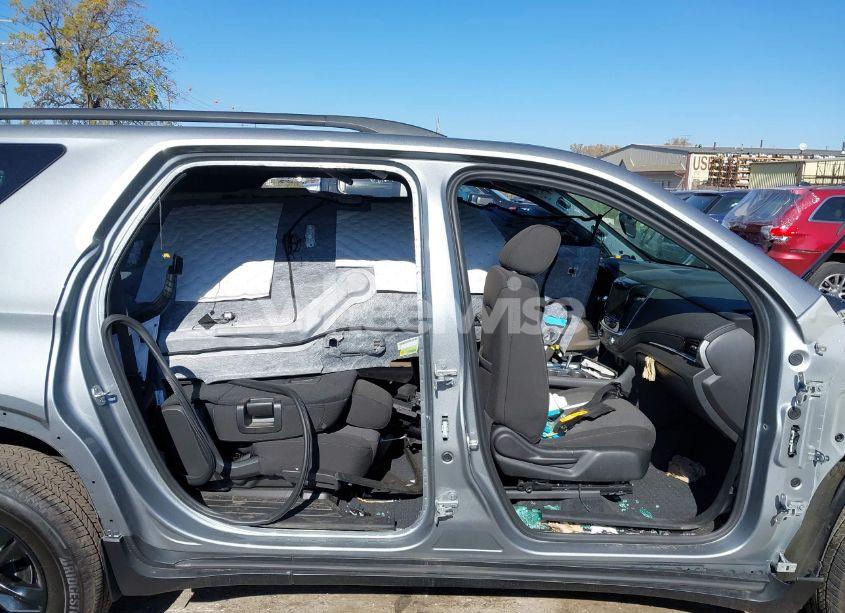 Photo 13 of 2023 Chevrolet Traverse FWD LT CLOTH (VIN 1GNERGKWXPJ301862)