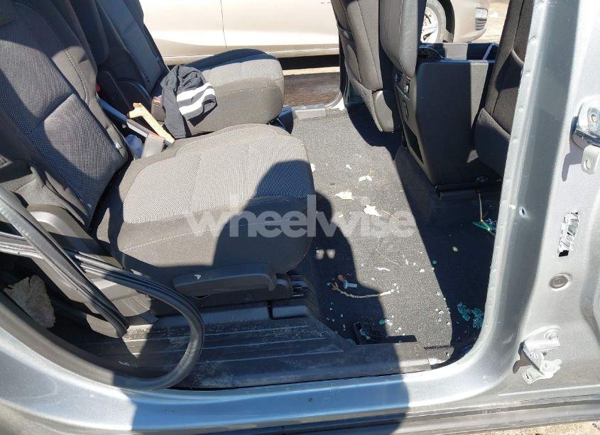 Photo 8 of 2023 Chevrolet Traverse FWD LT CLOTH (VIN 1GNERGKWXPJ301862)