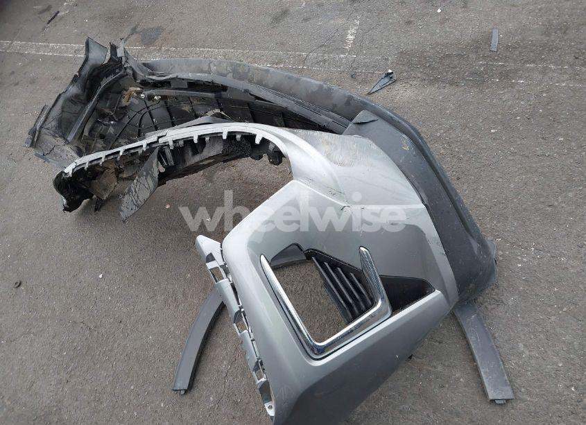 Photo 12 of 2025 Chevrolet Traverse FWD LT (VIN 1GNERGRS0SJ129076)