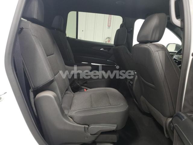 Photo 11 of 2025 CHEVROLET TRAVERSE LT (VIN 1GNERGRS0SJ148324)