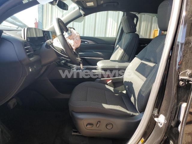 Photo 10 of 2025 CHEVROLET TRAVERSE LT (VIN 1GNERGRS1SJ148252)