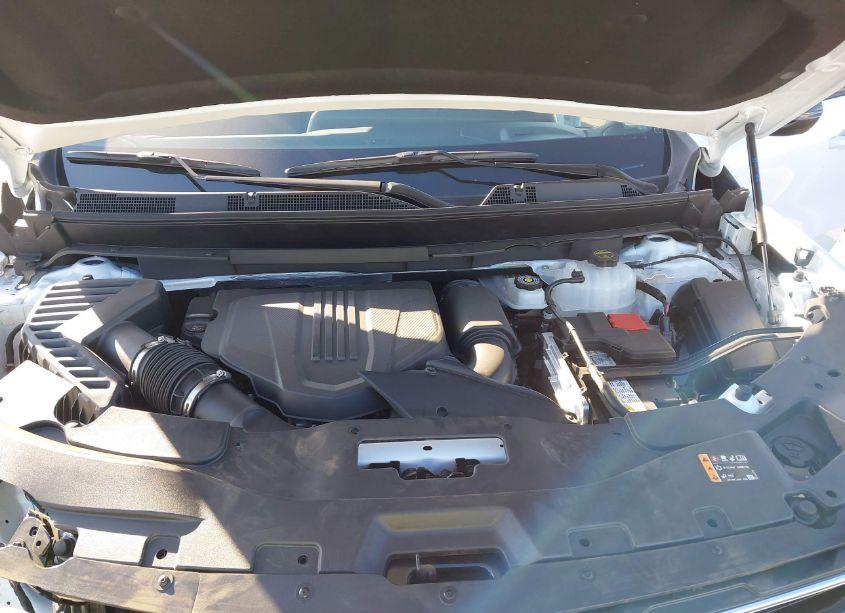 Photo 10 of 2025 Chevrolet Traverse FWD LT (VIN 1GNERGRS2SJ156893)