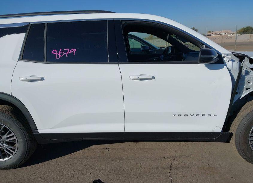 Photo 13 of 2025 Chevrolet Traverse FWD LT (VIN 1GNERGRS2SJ156893)