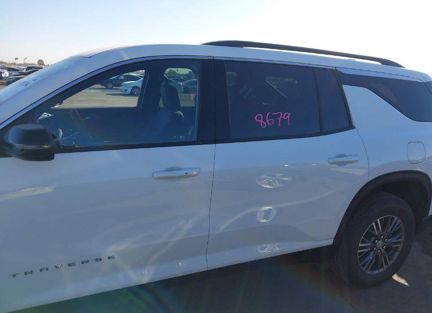 Photo 14 of 2025 Chevrolet Traverse FWD LT (VIN 1GNERGRS2SJ156893)