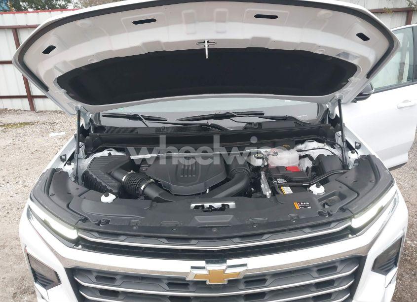 Photo 10 of 2025 Chevrolet Traverse FWD LT (VIN 1GNERGRS5SJ147203)