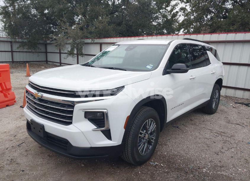 Photo 2 of 2025 Chevrolet Traverse FWD LT (VIN 1GNERGRS5SJ147203)