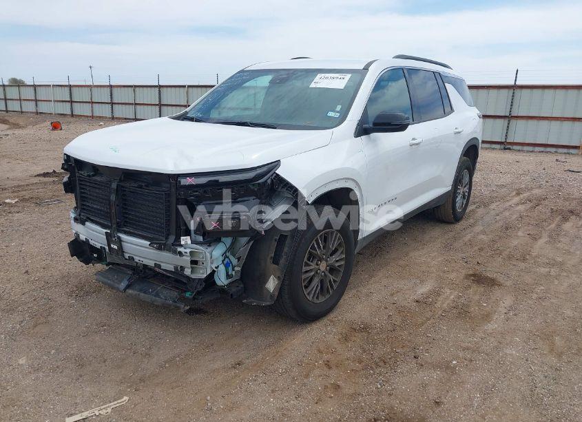 Photo 2 of 2025 Chevrolet Traverse FWD LT (VIN 1GNERGRS8SJ157305)