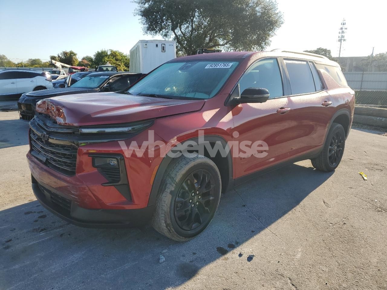 2025 CHEVROLET TRAVERSE LT (VIN 1GNERGRSXSJ146631) main photo