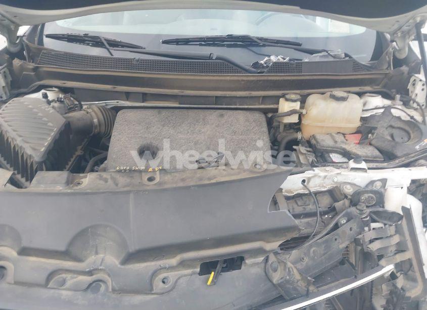 Photo 10 of 2019 Chevrolet Traverse 3LT (VIN 1GNERHKW0KJ248653)