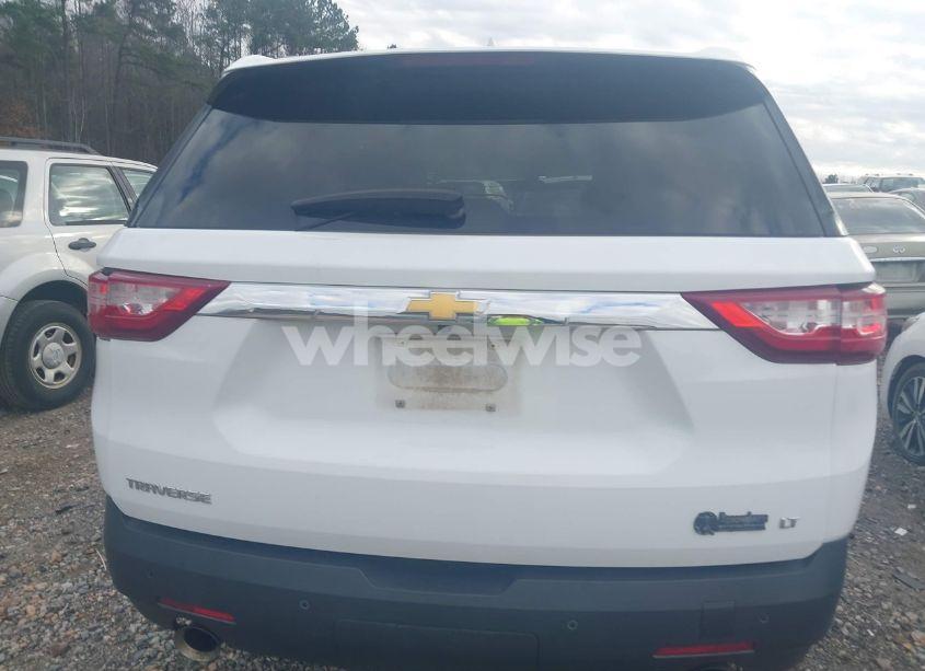 Photo 17 of 2019 Chevrolet Traverse 3LT (VIN 1GNERHKW0KJ248653)