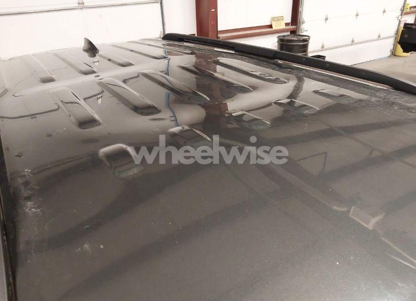 Photo 17 of 2019 Chevrolet Traverse 3LT (VIN 1GNERHKW1KJ140266)