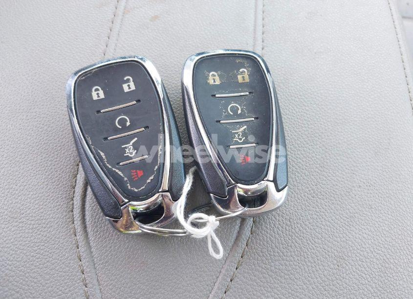 Photo 11 of 2019 Chevrolet Traverse 3LT (VIN 1GNERHKW1KJ193338)