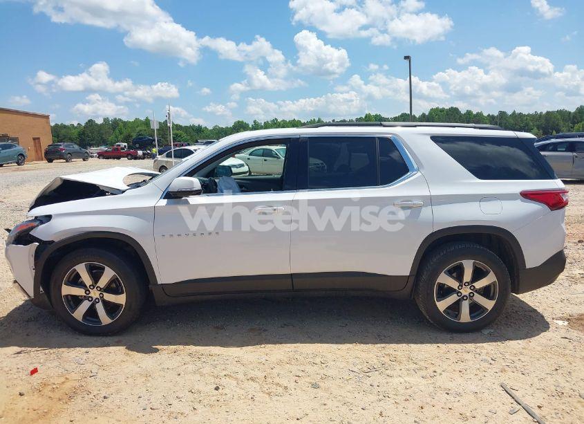 Photo 14 of 2019 Chevrolet Traverse 3LT (VIN 1GNERHKW1KJ193338)