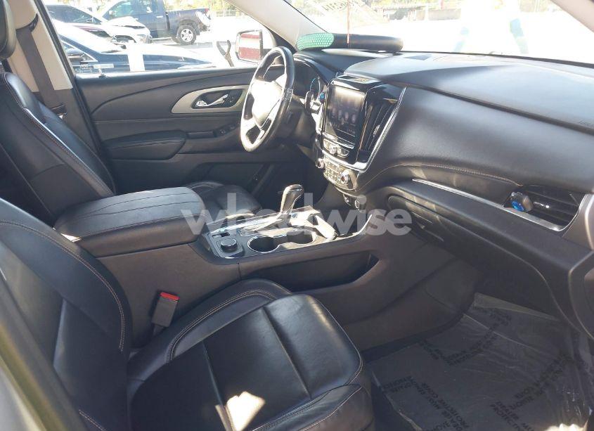 Photo 5 of 2020 Chevrolet Traverse FWD LT LEATHER (VIN 1GNERHKW1LJ245617)