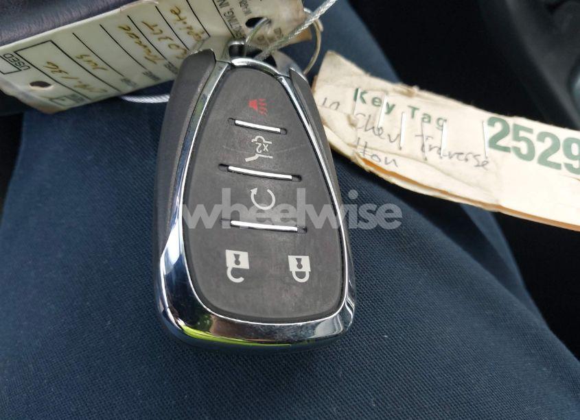 Photo 11 of 2019 Chevrolet Traverse 3LT (VIN 1GNERHKW2KJ136338)