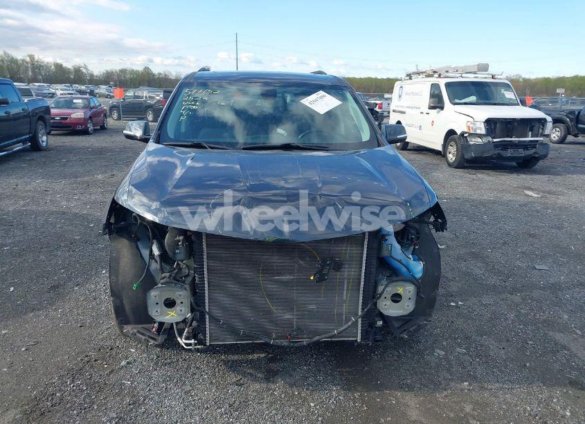 Photo 12 of 2019 Chevrolet Traverse 3LT (VIN 1GNERHKW2KJ136338)