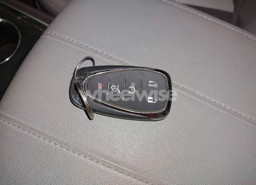 Photo 11 of 2019 Chevrolet Traverse 3LT (VIN 1GNERHKW2KJ166133)