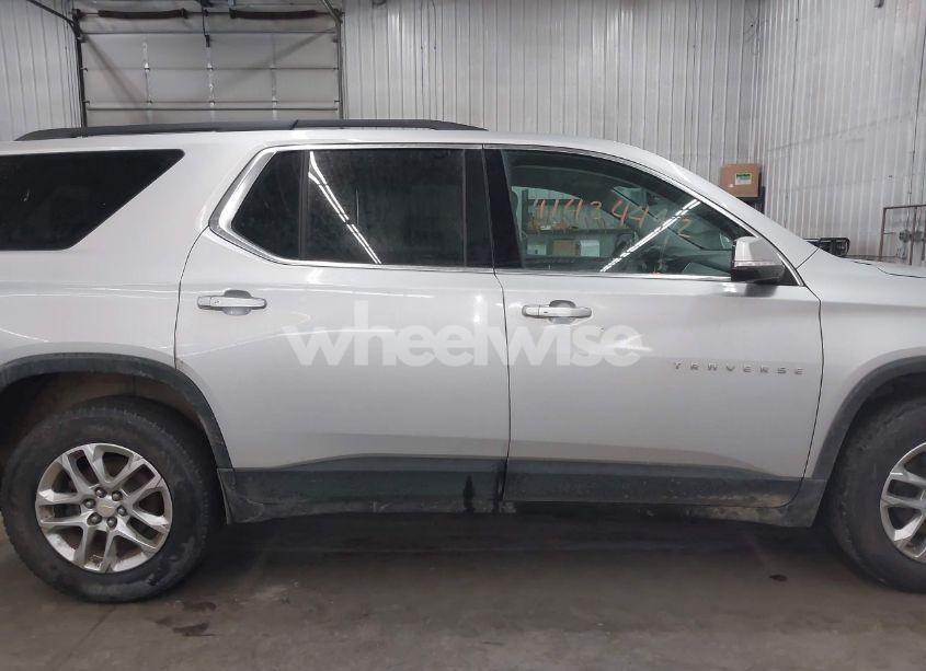Photo 14 of 2019 Chevrolet Traverse 3LT (VIN 1GNERHKW2KJ166133)