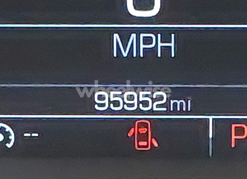 Photo 16 of 2019 Chevrolet Traverse 3LT (VIN 1GNERHKW2KJ166133)