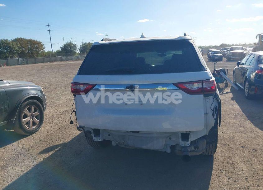 Photo 17 of 2019 Chevrolet Traverse 3LT (VIN 1GNERHKW2KJ235242)