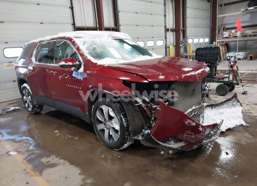 2018 Chevrolet Traverse 3LT (VIN 1GNERHKW3JJ252422) main photo