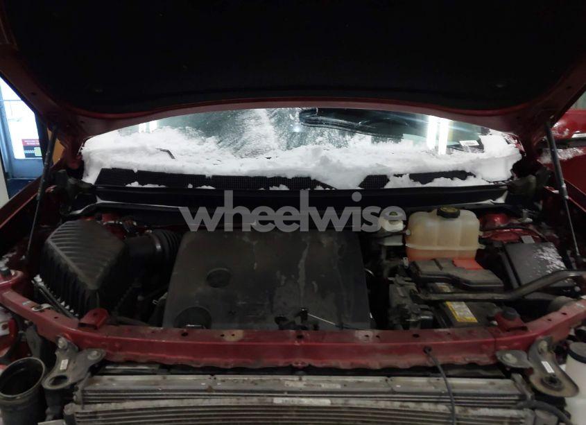 Photo 10 of 2018 Chevrolet Traverse 3LT (VIN 1GNERHKW3JJ252422)