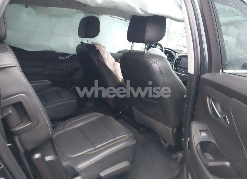 Photo 8 of 2019 Chevrolet Traverse 3LT (VIN 1GNERHKW3KJ218157)