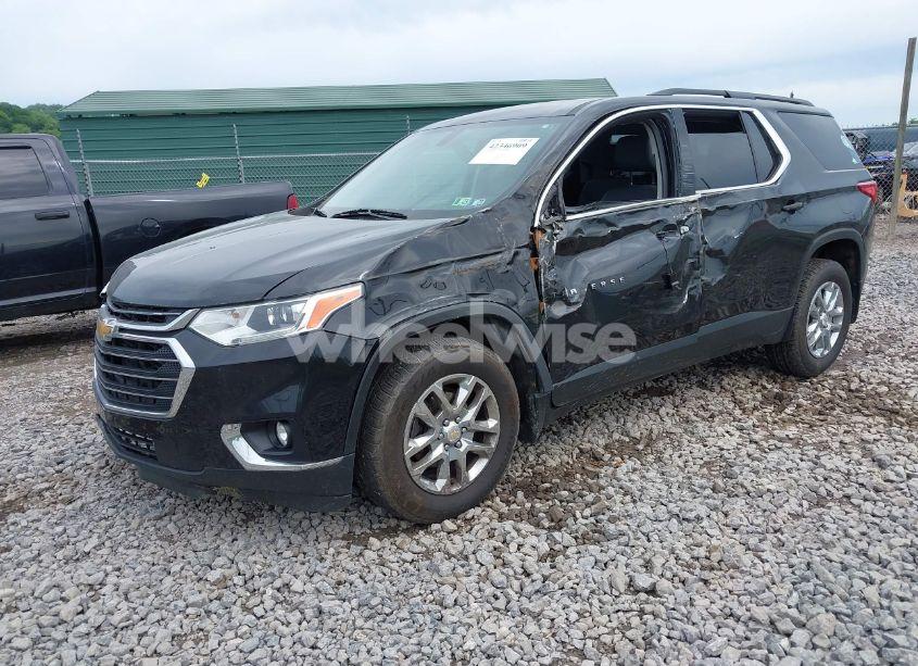 Photo 2 of 2019 Chevrolet Traverse 3LT (VIN 1GNERHKW4KJ303251)