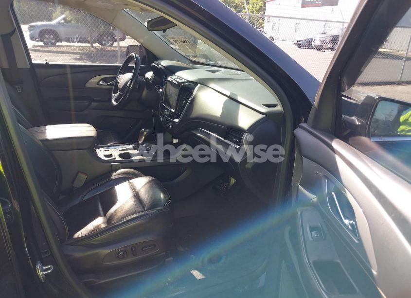 Photo 5 of 2020 Chevrolet Traverse FWD LT LEATHER (VIN 1GNERHKW4LJ248270)