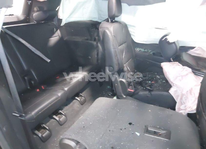 Photo 8 of 2018 Chevrolet Traverse 3LT (VIN 1GNERHKW5JJ140639)