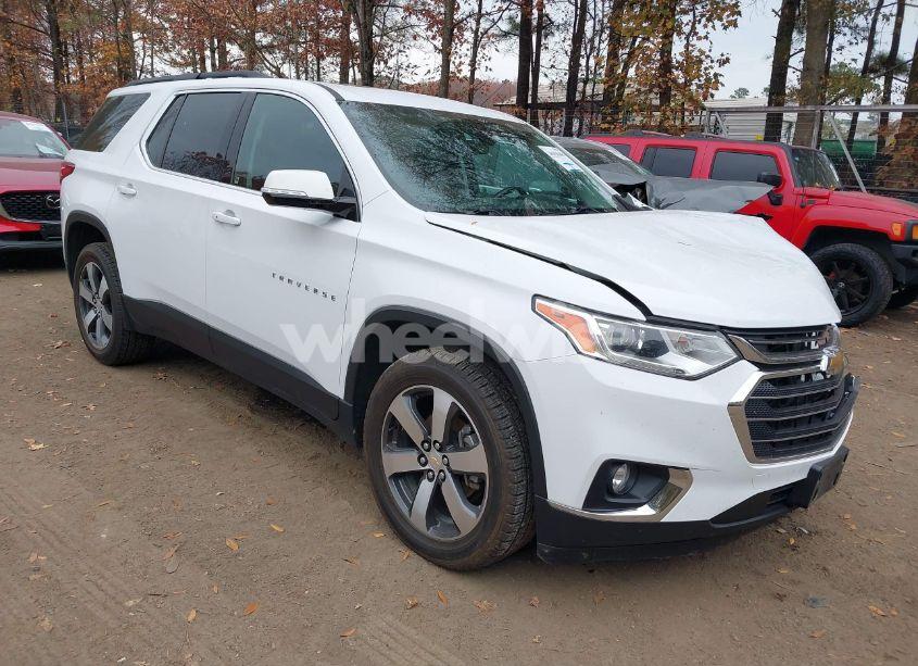 2019 Chevrolet Traverse 3LT (VIN 1GNERHKW5KJ198901) main photo