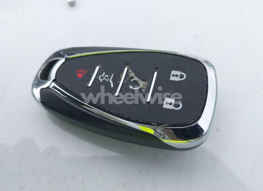 Photo 11 of 2019 Chevrolet Traverse 3LT (VIN 1GNERHKW5KJ198901)