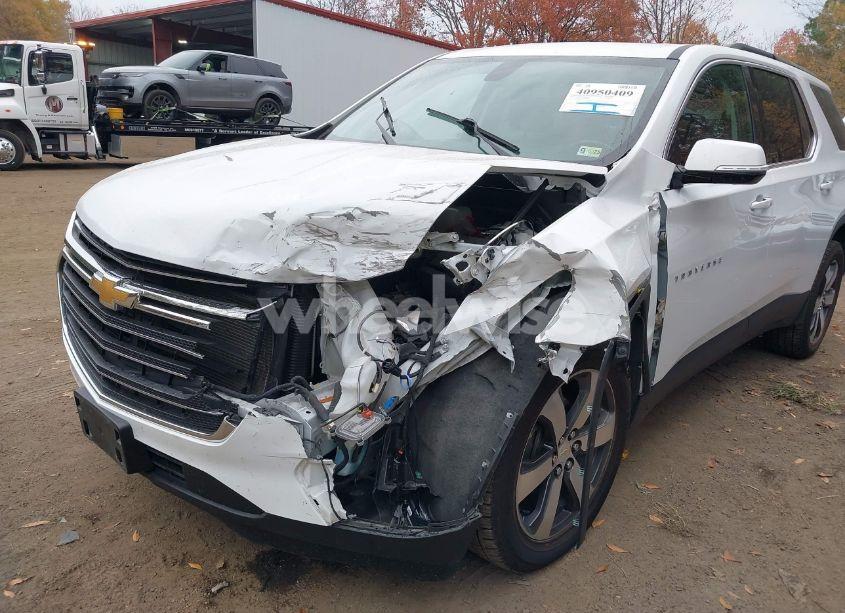 Photo 6 of 2019 Chevrolet Traverse 3LT (VIN 1GNERHKW5KJ198901)