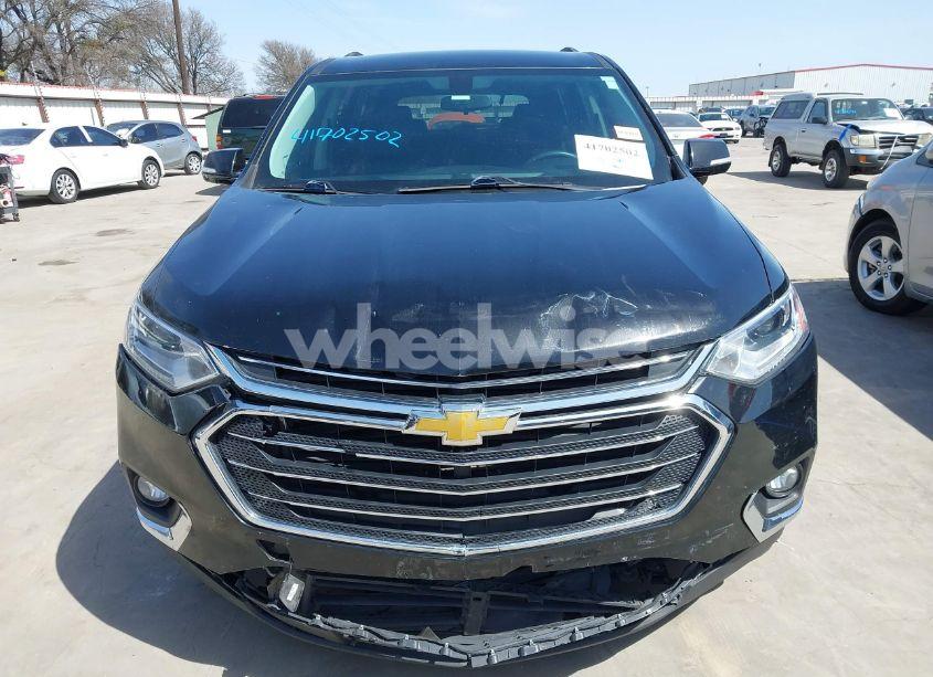 Photo 12 of 2019 Chevrolet Traverse 3LT (VIN 1GNERHKW5KJ255680)