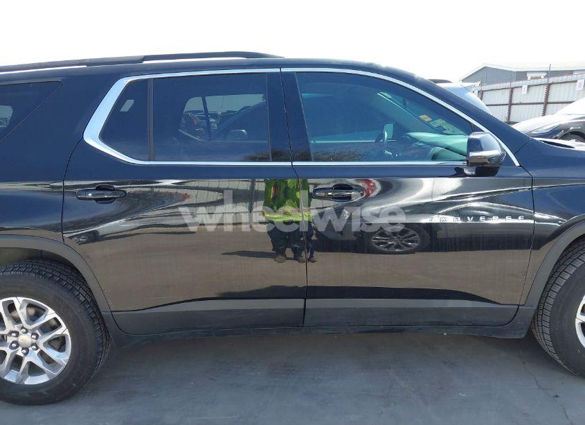 Photo 13 of 2019 Chevrolet Traverse 3LT (VIN 1GNERHKW5KJ255680)