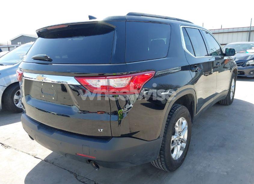 Photo 4 of 2019 Chevrolet Traverse 3LT (VIN 1GNERHKW5KJ255680)