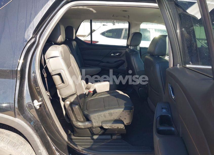 Photo 8 of 2019 Chevrolet Traverse 3LT (VIN 1GNERHKW5KJ255680)