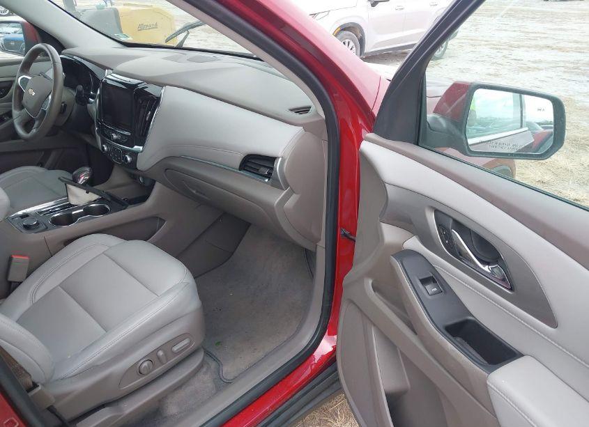 Photo 5 of 2021 Chevrolet Traverse FWD LT LEATHER (VIN 1GNERHKW5MJ162189)
