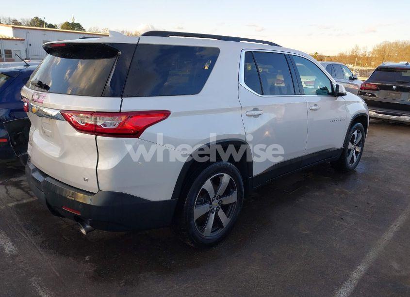 Photo 4 of 2021 Chevrolet Traverse FWD LT LEATHER (VIN 1GNERHKW5MJ174570)