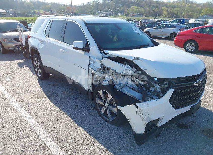 2018 Chevrolet Traverse 3LT (VIN 1GNERHKW6JJ284328) main photo