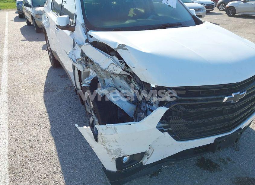 Photo 6 of 2018 Chevrolet Traverse 3LT (VIN 1GNERHKW6JJ284328)